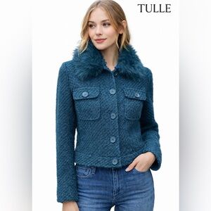 TULLE Teal Textured Wool Jacket Faux Fur Collar Cropped Size Small date night
